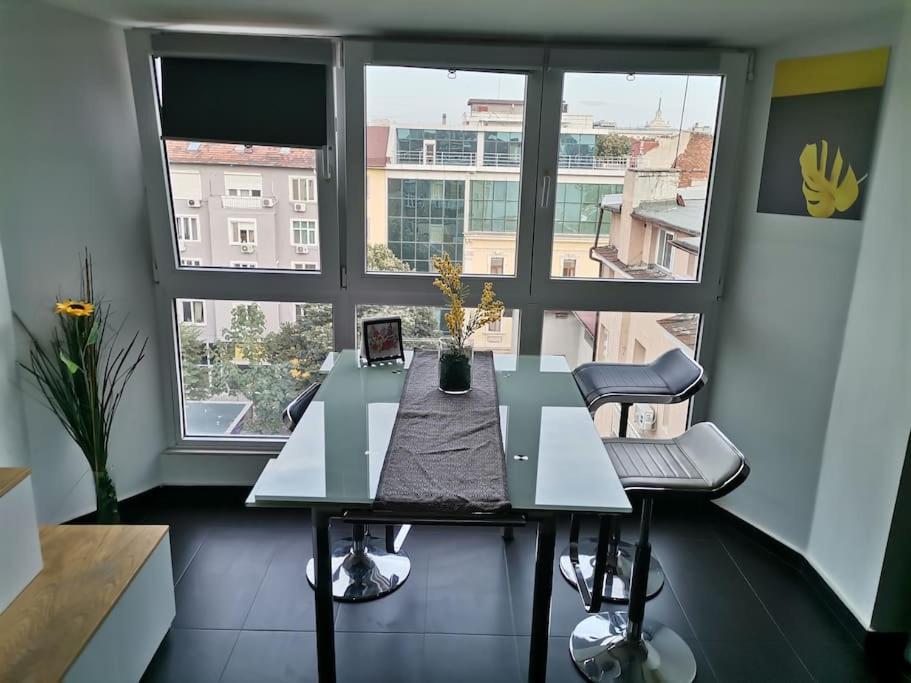 Sky-View Apartmentin Perfect City Center โซเฟีย ภายนอก รูปภาพ